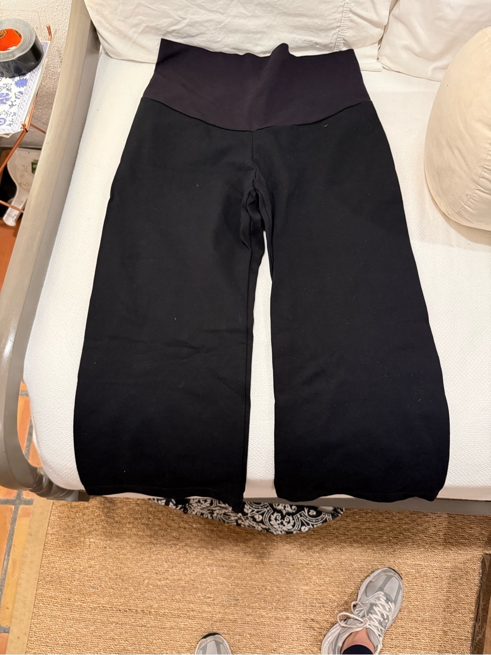 Maeve Maternity Wide-Leg Ankle Pull-On Pants